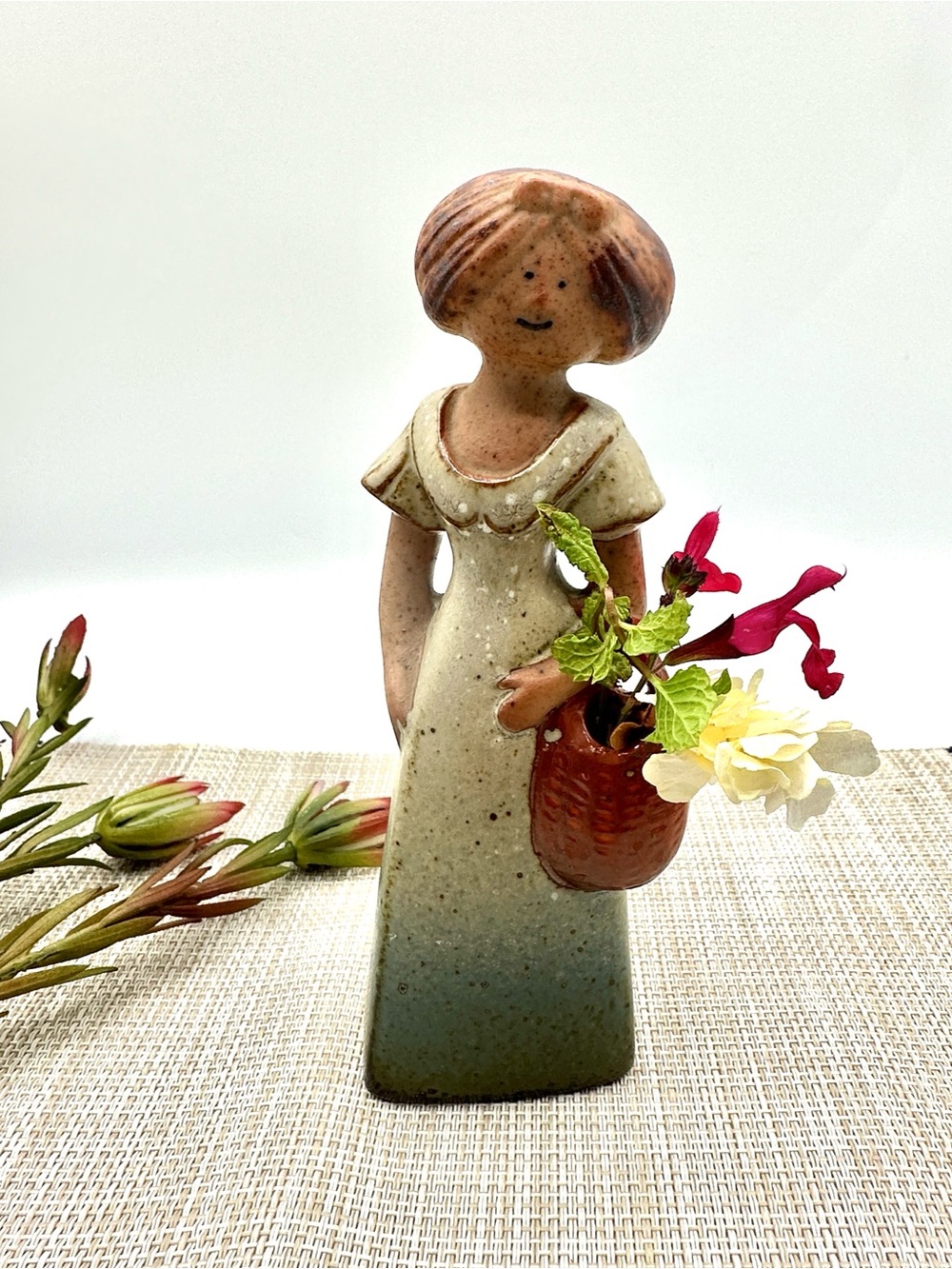 UCTCI Japanese Stoneware Lady Figurine. Bud Vase 1960-1980s